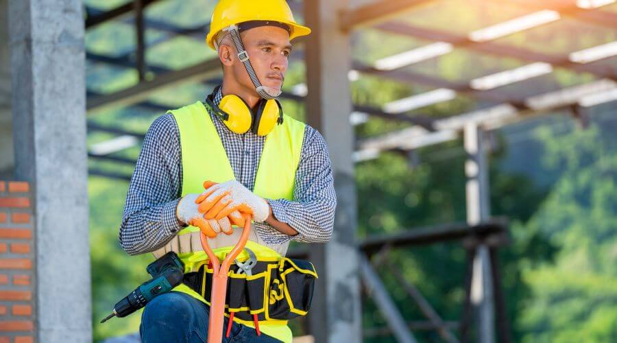 Expert Emergency Roof Repairs services in Muldoon, TX